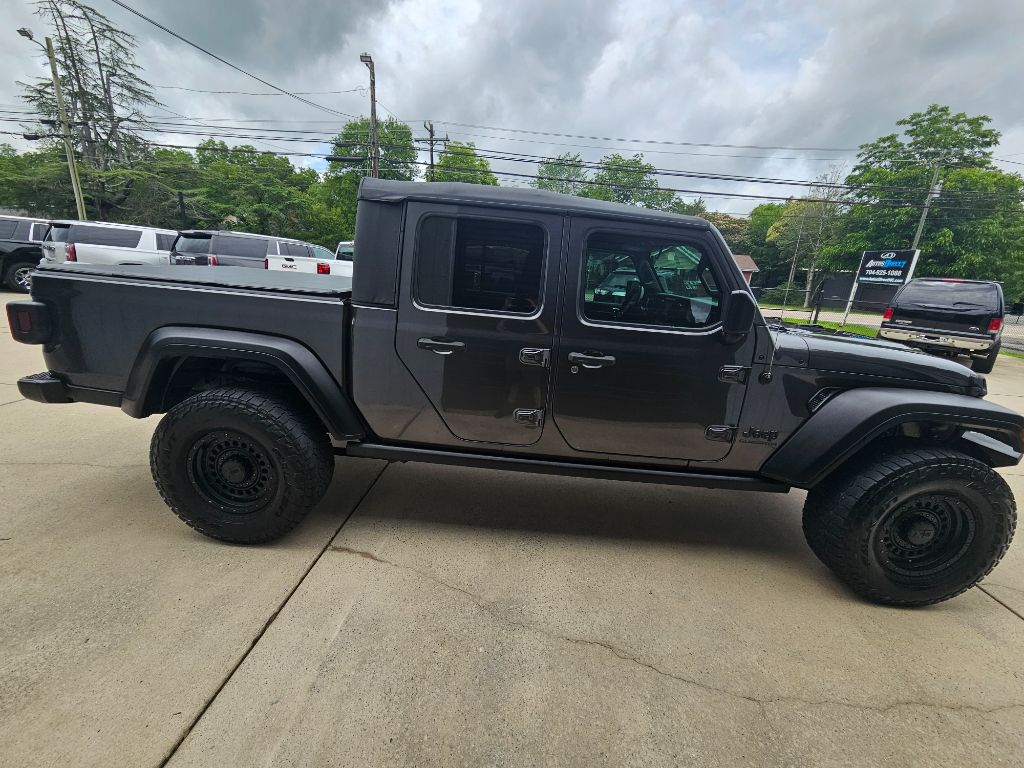 2020 Jeep Gladiator Sport photo 9