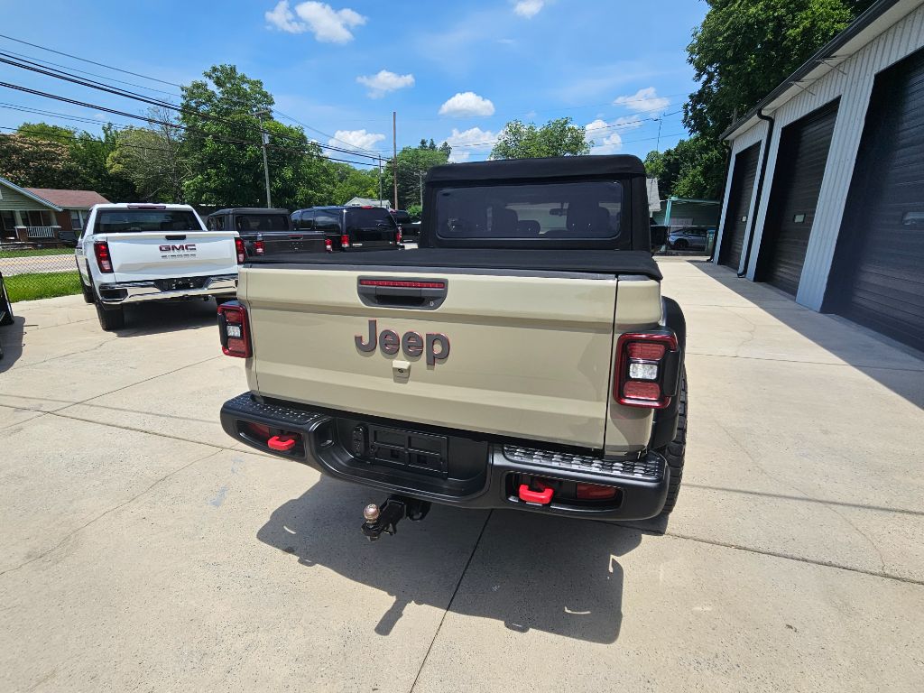 2020 Jeep Gladiator Rubicon photo 22
